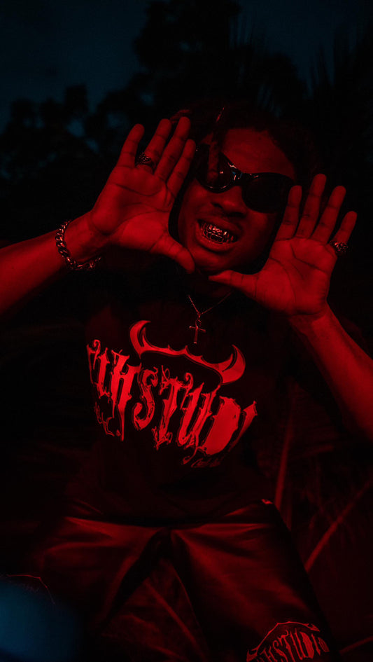 TIH-LOGO TEE