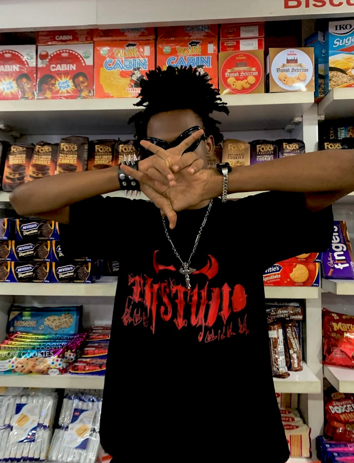 TIH-LOGO TEE